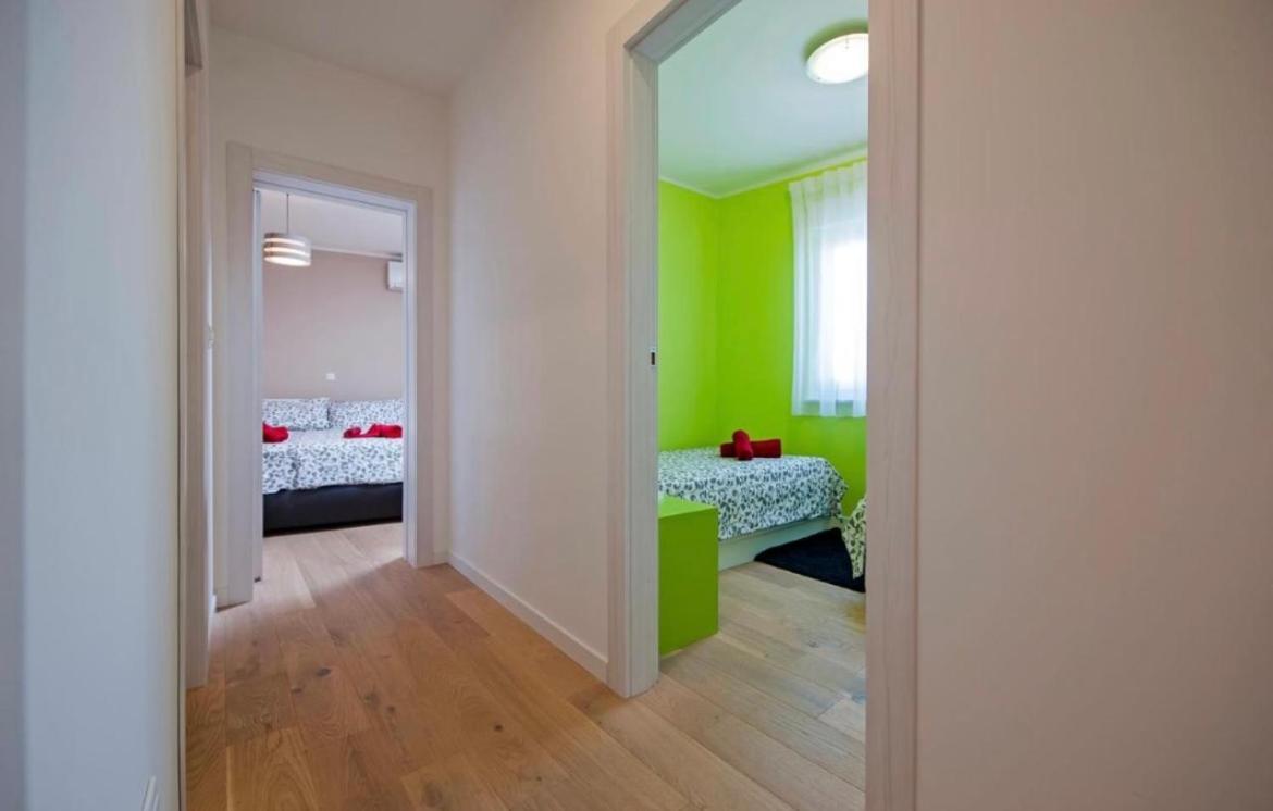 Apartment Your Panoss *